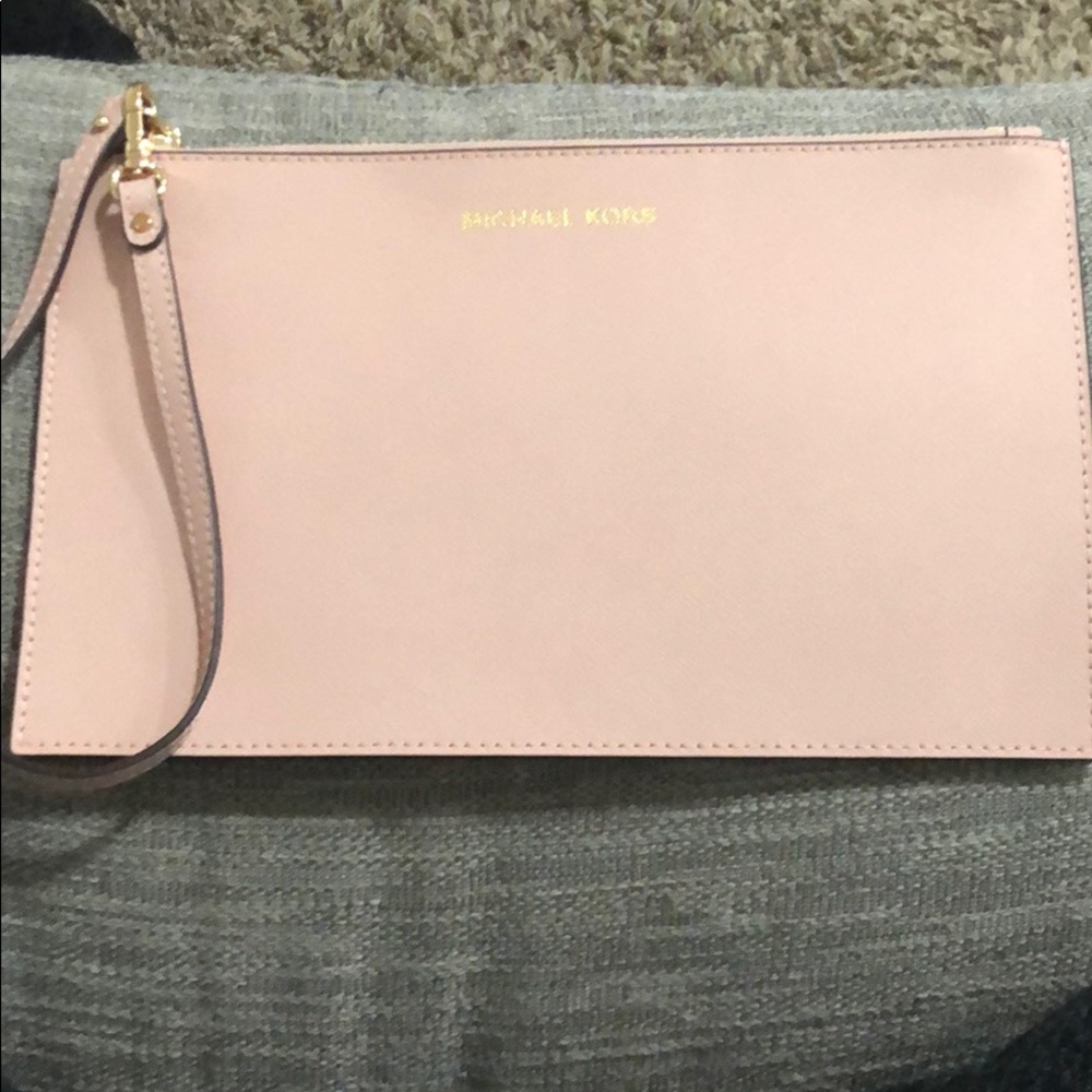 Michael Kors wrislet